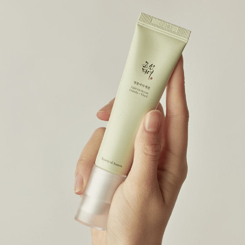 Light On Serum Centella + Vita C